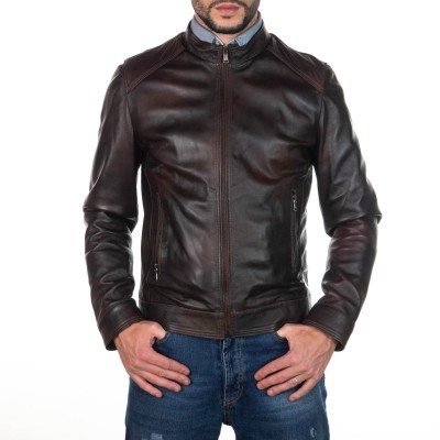 U08 – Dunkelbraune...