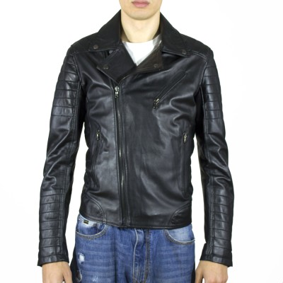 V248 – Schwarzer...